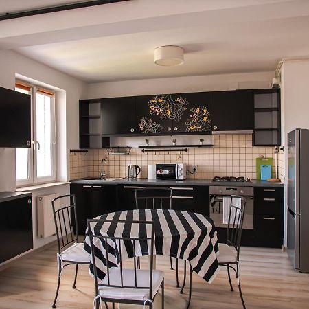 Sdh 2 Radzymin Comfortable Apartment Near Warsaw Exteriör bild