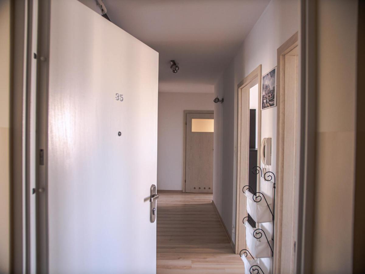 Sdh 2 Radzymin Comfortable Apartment Near Warsaw Exteriör bild
